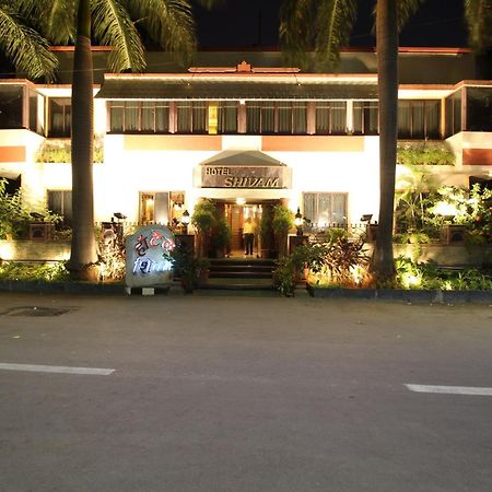 Hotel Shivam Pune Esterno foto